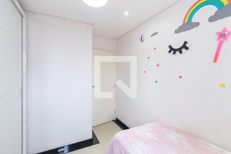 Quarto de apartamento à venda com 2 quartos, 76m² em Vila Osasco, Osasco