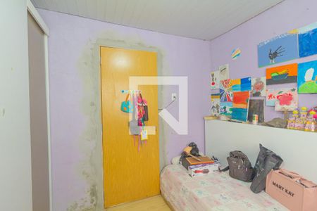 Quarto  de casa à venda com 3 quartos, 63m² em Guajuviras, Canoas