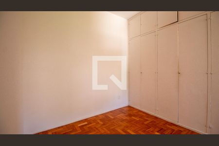 Quarto 2 de apartamento para alugar com 2 quartos, 70m² em Grajaú, Rio de Janeiro