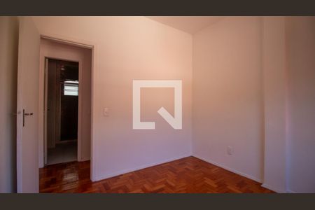 Quarto 1 de apartamento para alugar com 2 quartos, 70m² em Grajaú, Rio de Janeiro