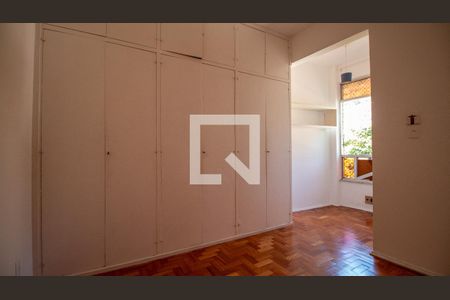 Quarto 2 de apartamento para alugar com 2 quartos, 70m² em Grajaú, Rio de Janeiro