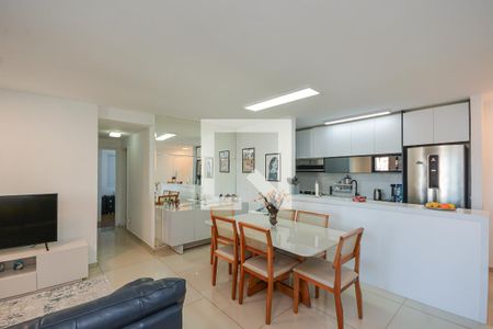 Sala de apartamento para alugar com 3 quartos, 107m² em Jardim Anhanguera, São Paulo