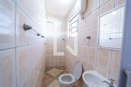 Banheiro de casa para alugar com 1 quarto, 70m² em Vila Matilde, São Paulo