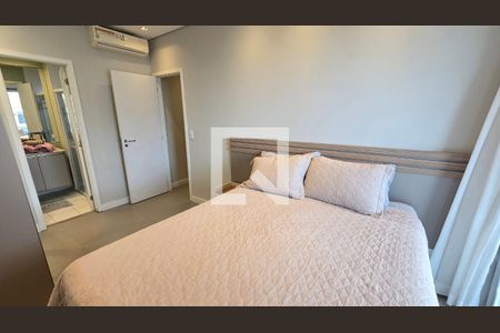 Suíte de apartamento para alugar com 2 quartos, 72m² em Gonzaga, Santos