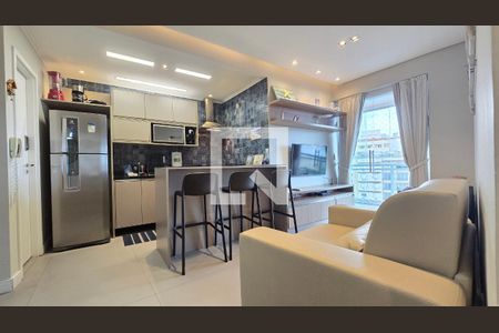 Sala de apartamento para alugar com 2 quartos, 72m² em Gonzaga, Santos