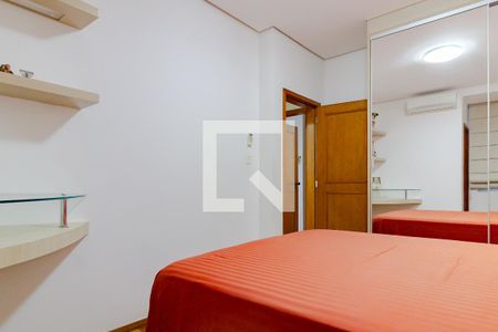 Suíte  de apartamento à venda com 3 quartos, 100m² em Leme, Rio de Janeiro