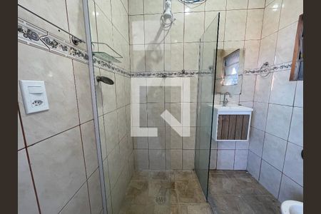 Banheiro de casa de condomínio para alugar com 1 quarto, 45m² em Jardim Esmeralda, São Paulo