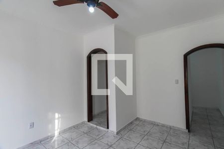Suite de casa para alugar com 1 quarto, 180m² em Jardim Santa Adelia, São Paulo