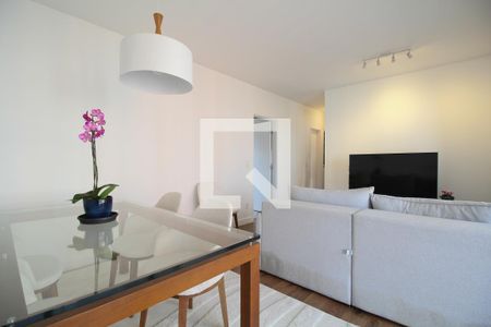 Sala de apartamento à venda com 3 quartos, 112m² em Vila Suzana, São Paulo
