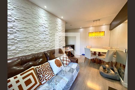 Sala de apartamento à venda com 2 quartos, 48m² em Parque Eloy Chaves, Jundiaí