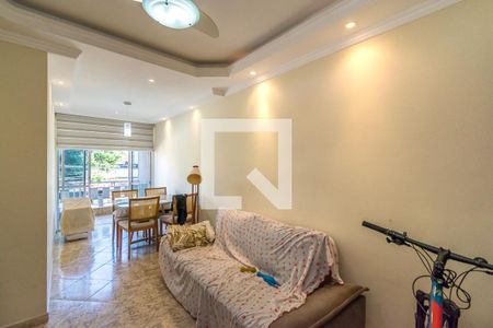 Sala de apartamento à venda com 2 quartos, 75m² em Olaria, Rio de Janeiro