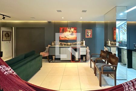 Sala de apartamento à venda com 2 quartos, 106m² em Copacabana, Rio de Janeiro