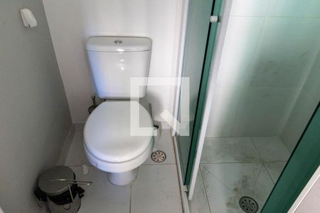 Banheiro de kitnet/studio à venda com 1 quarto, 22m² em Centro Histórico de São Paulo, São Paulo