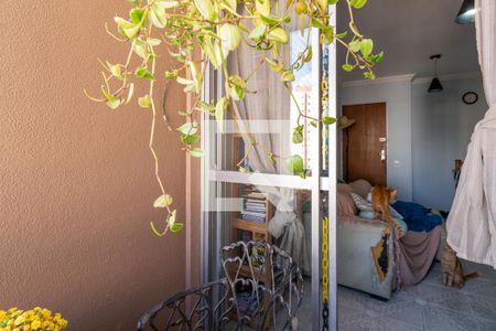 Sacada da Sala de apartamento para alugar com 2 quartos, 63m² em Vila Guarani, São Paulo