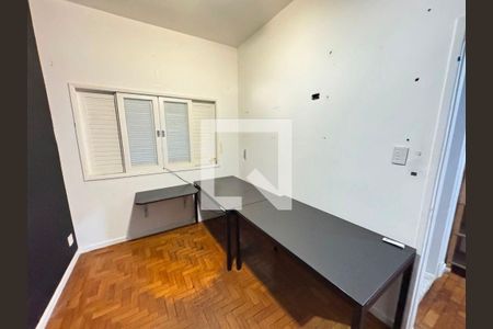 Casa à venda com 5 quartos, 250m² em Vila Mariana, São Paulo