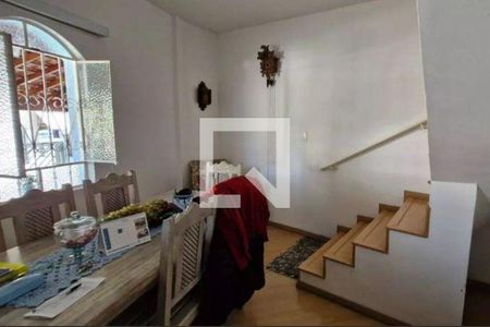 Casa à venda com 3 quartos, 129m² em Vila Moreira, Guarulhos