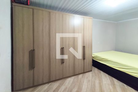 Quarto  de casa para alugar com 2 quartos, 72m² em Scharlau, São Leopoldo