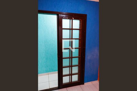 Quarto 2 de casa à venda com 2 quartos, 50m² em Santa Maria, Osasco