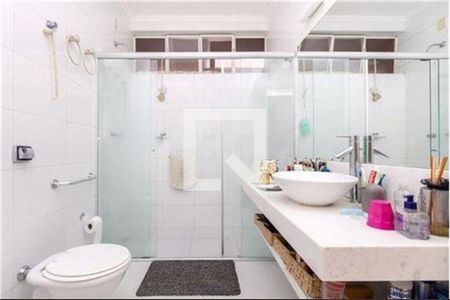 Casa à venda com 3 quartos, 300m² em Jardim Leonor, São Paulo