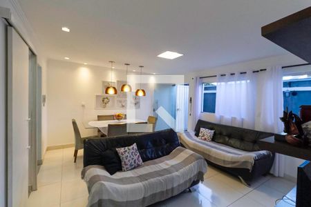 Sala de casa de condomínio à venda com 3 quartos, 100m² em Parque Xangri-lá, Contagem