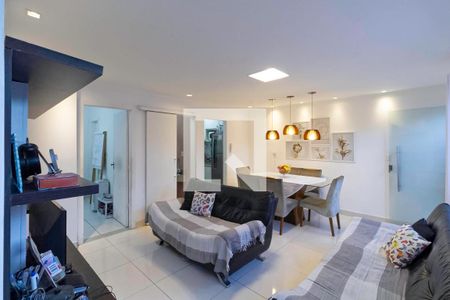 Sala de casa de condomínio à venda com 3 quartos, 100m² em Parque Xangri-lá, Contagem