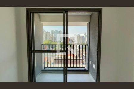 Varanda de kitnet/studio à venda com 1 quarto, 26m² em Pinheiros, São Paulo