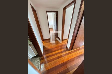 Apartamento à venda com 4 quartos, 130m² em Cachoeirinha, Belo Horizonte