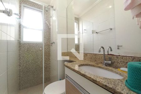 Banheiro de apartamento à venda com 2 quartos, 47m² em Vila Faustina Ii, Campinas