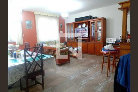 Casa à venda com 5 quartos, 380m² em Jacaré, Rio de Janeiro