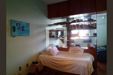 Casa à venda com 5 quartos, 380m² em Jacaré, Rio de Janeiro