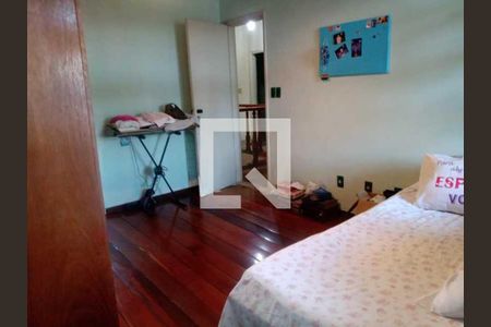 Casa à venda com 5 quartos, 380m² em Jacaré, Rio de Janeiro