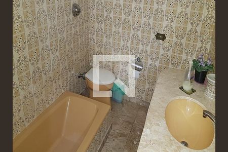 Casa à venda com 4 quartos, 450m² em Vila Congonhas, São Paulo