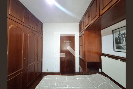 Quarto 1 de apartamento para alugar com 2 quartos, 68m² em Botafogo, Rio de Janeiro