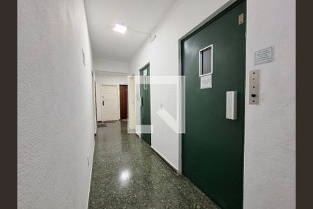 Corredor de apartamento para alugar com 2 quartos, 68m² em Botafogo, Rio de Janeiro