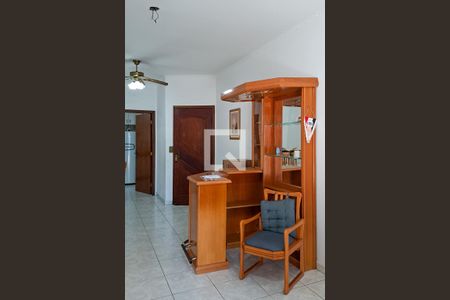 Sala de apartamento para alugar com 2 quartos, 94m² em C Forte, Praia Grande