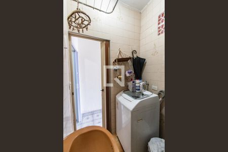 Banheiro/Área de serviço de kitnet/studio para alugar com 1 quarto, 30m² em Liberdade, São Paulo