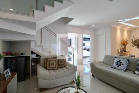 Sala de casa de condomínio à venda com 4 quartos, 315m² em Pechincha, Rio de Janeiro