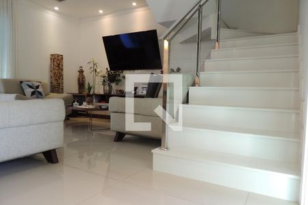 Sala de casa de condomínio à venda com 4 quartos, 315m² em Pechincha, Rio de Janeiro