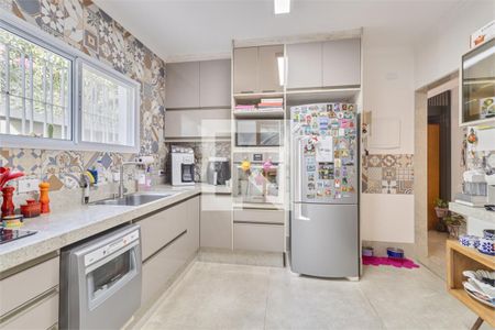 Casa à venda com 3 quartos, 129m² em Santo Amaro, São Paulo