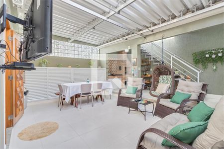 Casa à venda com 3 quartos, 129m² em Santo Amaro, São Paulo