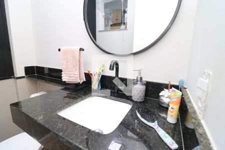 Lavabo da Sala de casa de condomínio à venda com 4 quartos, 186m² em Jardim Guanabara, Rio de Janeiro