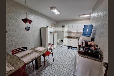 Apartamento à venda com 3 quartos, 106m² em Coracao de Jesus, Belo Horizonte