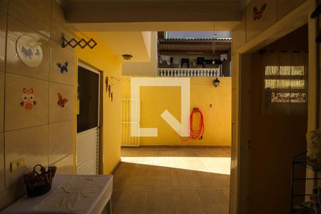 Área de Serviço de casa para alugar com 3 quartos, 250m² em Jardim Independência (são Paulo), São Paulo