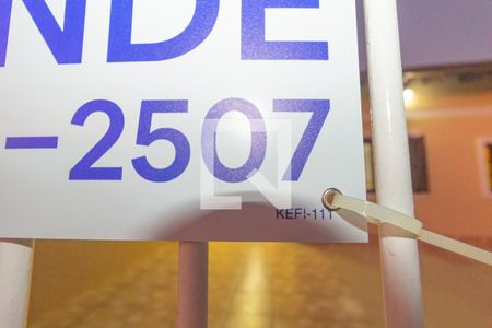Placa instalada de casa à venda com 3 quartos, 115m² em Rio Branco, Canoas