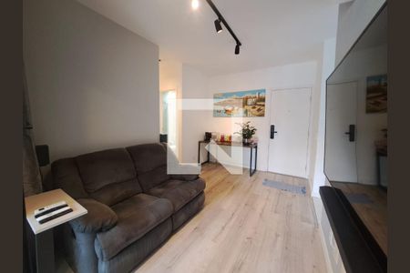 Sala de apartamento à venda com 2 quartos, 61m² em Continental, Osasco