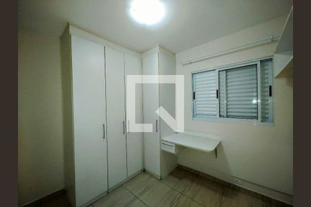 Casa à venda com 3 quartos, 207m² em Rio Pequeno, São Paulo