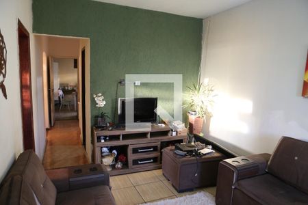 Sala de casa à venda com 4 quartos, 420m² em Água Branca, Contagem