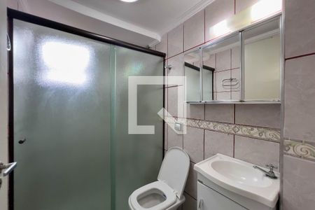 Banheiro de apartamento para alugar com 1 quarto, 35m² em Ana Rosa, São Paulo