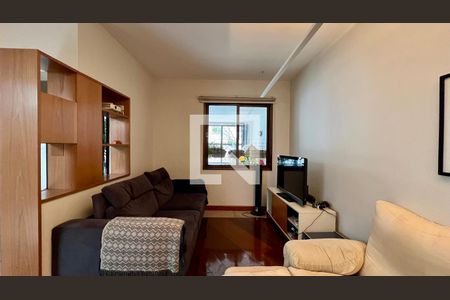 Sala de casa à venda com 3 quartos, 133m² em Sumarezinho, São Paulo
