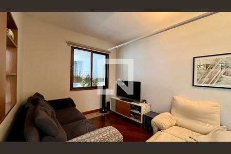 Sala de casa à venda com 3 quartos, 133m² em Sumarezinho, São Paulo